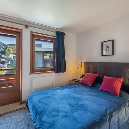 Apartment Chaleureux A Proximite Du Centre De Et Des Pistes - Fr-1-569-125